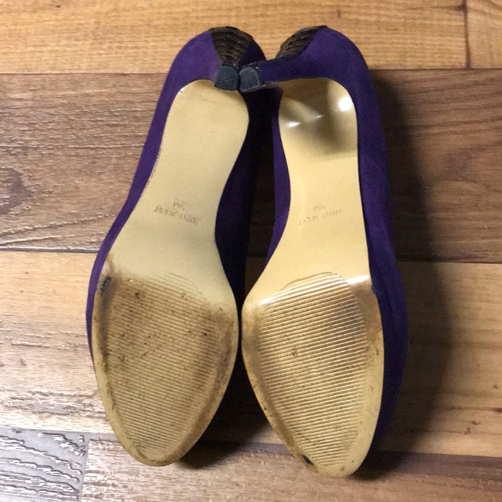 Heels - Picture 4 of 4